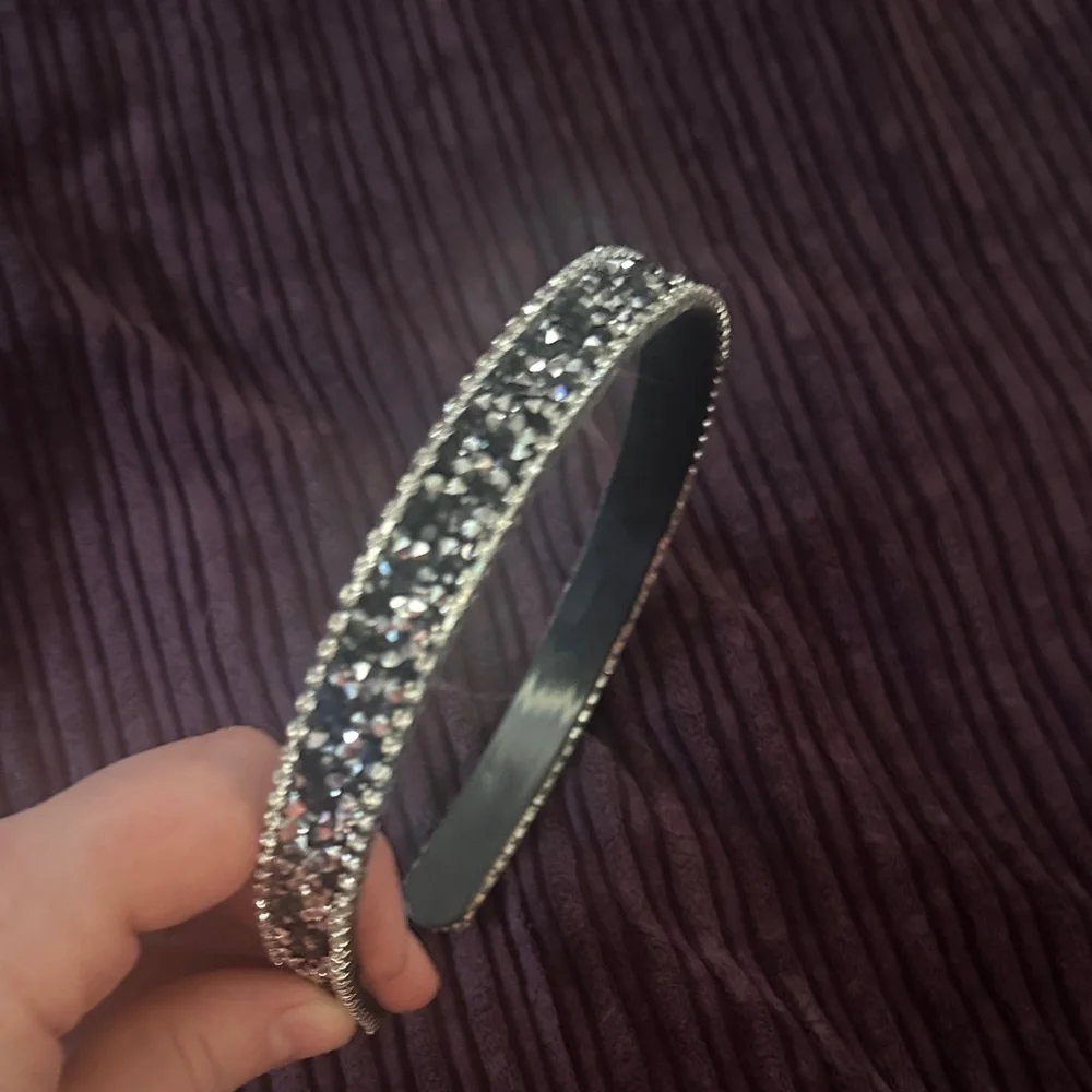 Elegant Black and Silver Headband